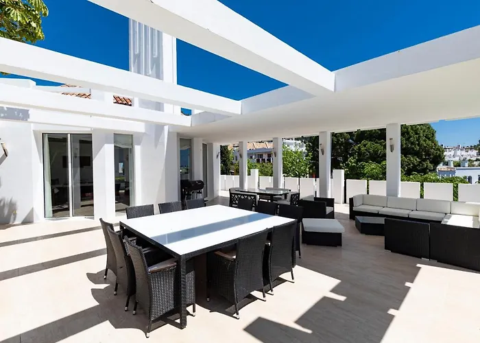 Flamingos ماربيا