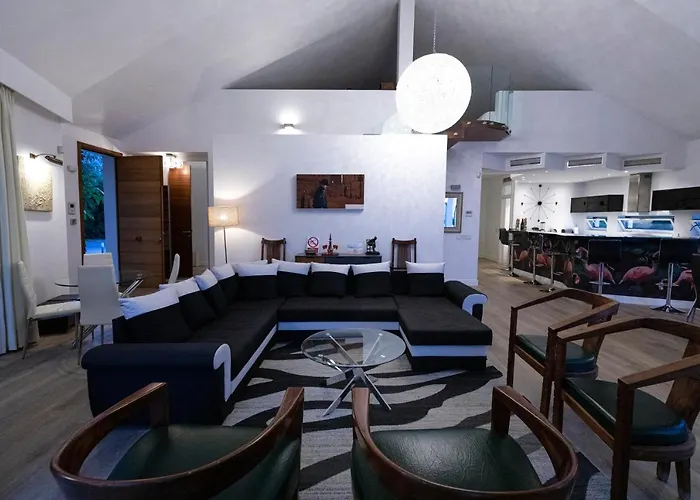 Flamingos بيت للعطل